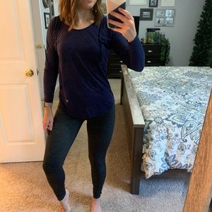 Women’s old navy active hooded shirt XS